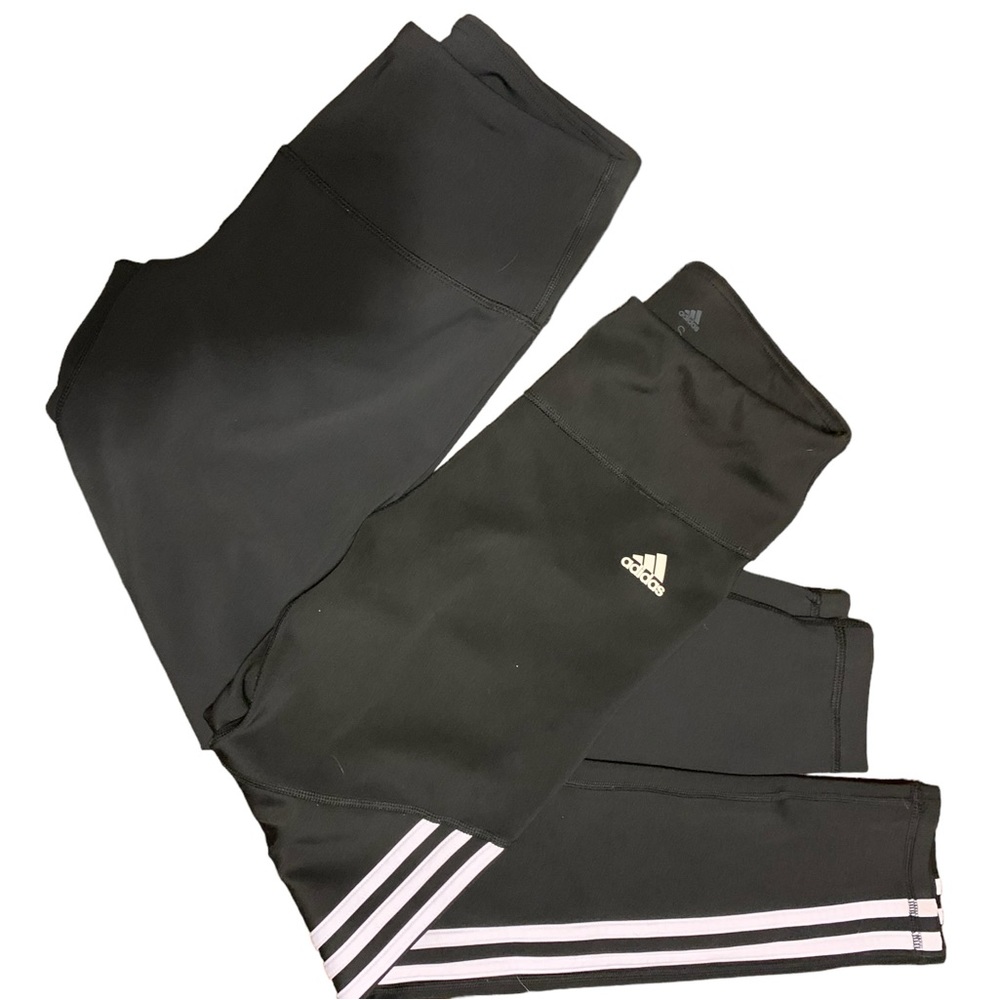 Women's 2 Ct Bundle of Full Length Leggings Adidas and 90 Degree. GUC